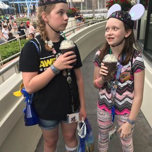 Meet your Posher, Ainsley